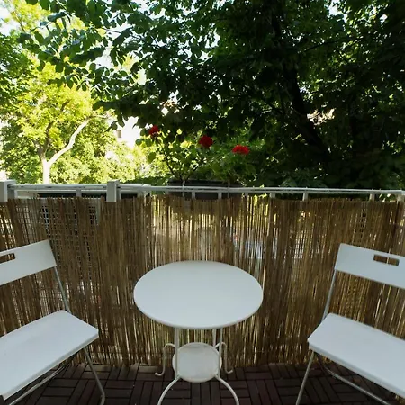 Lägenhet Koroesi Pécs