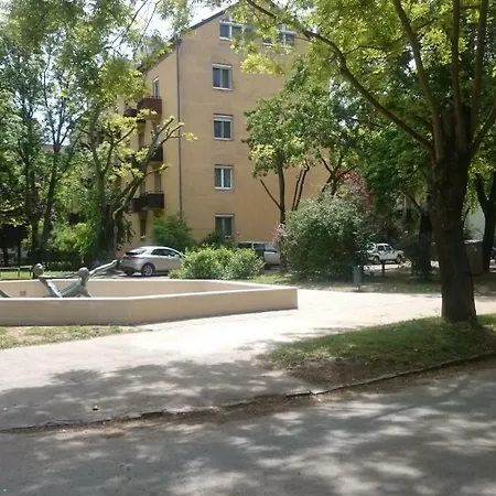 Apartamento Koroesi *