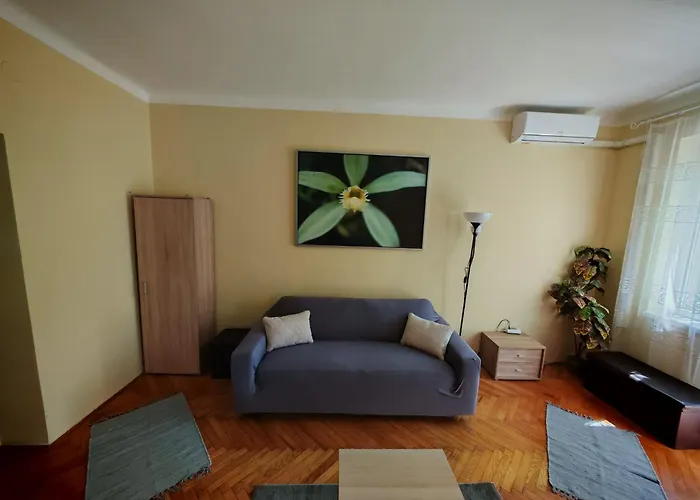 Kőrösi Apartman